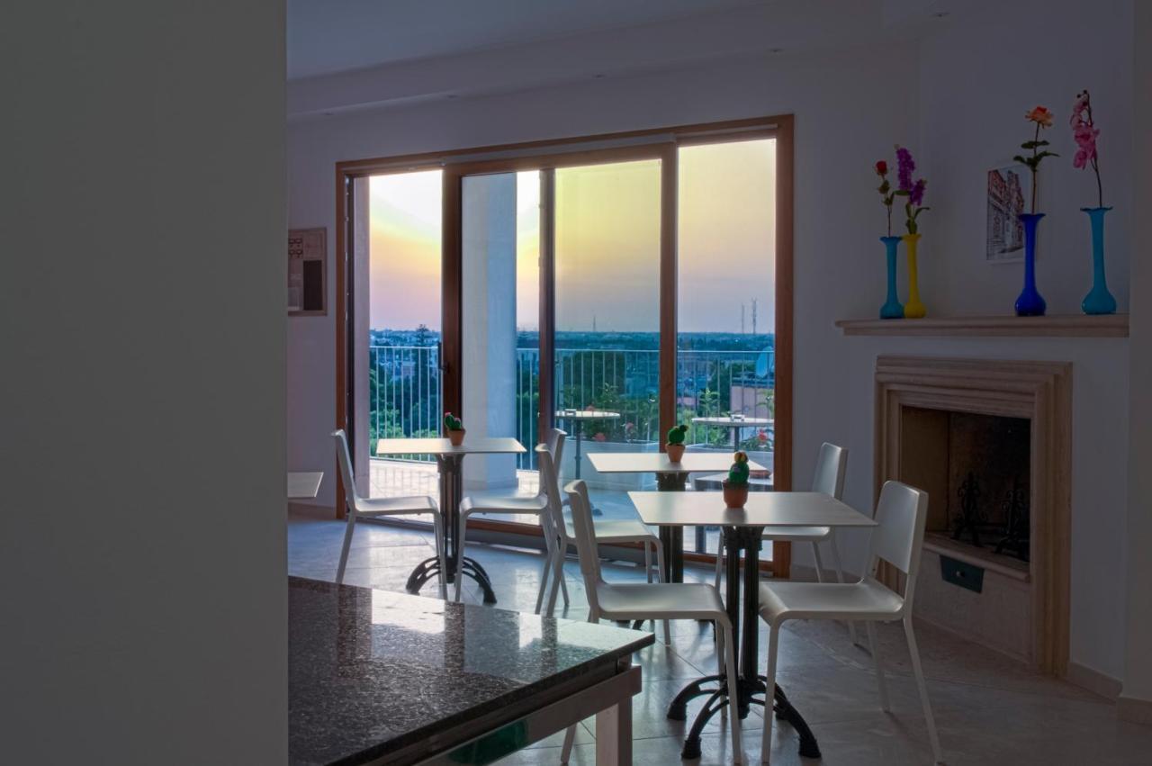 Ultimo Piano B&B Лечче Экстерьер фото