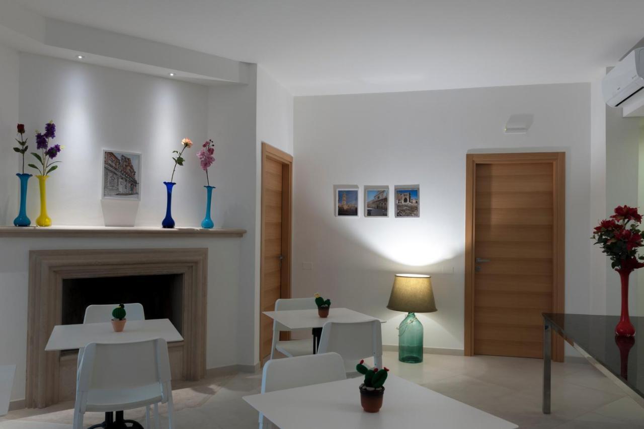 Ultimo Piano B&B Лечче Экстерьер фото