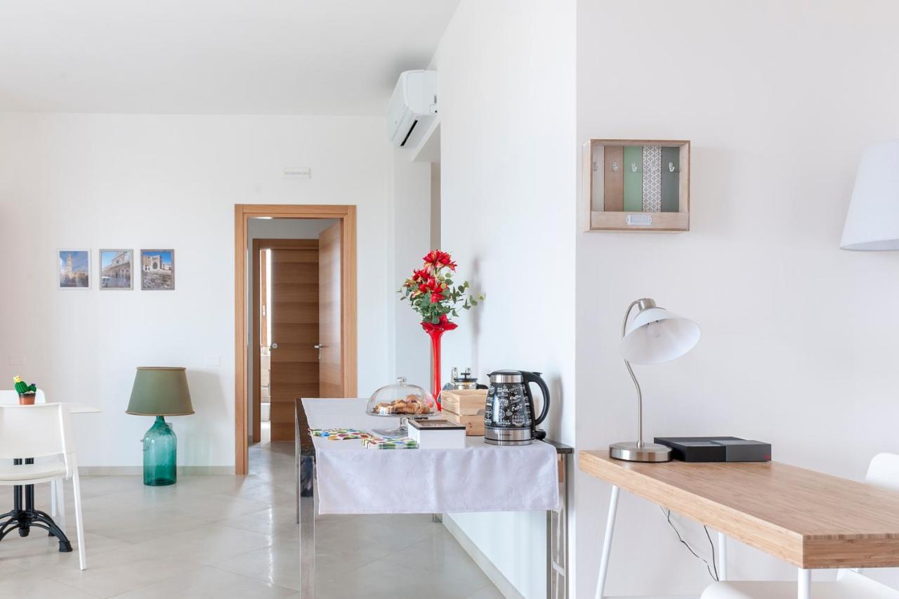 Ultimo Piano B&B Лечче Экстерьер фото