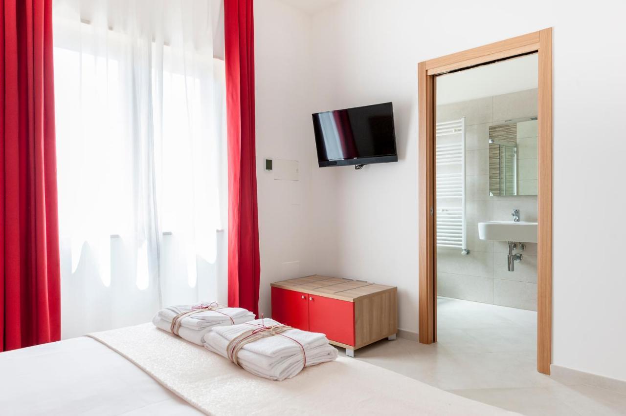 Ultimo Piano B&B Лечче Экстерьер фото